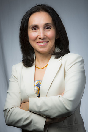 Dr. Fatma Tat