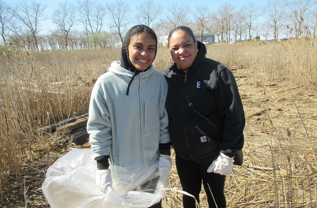 27th Annual Friends of Liberty State Park Salt Marsh Cleanup