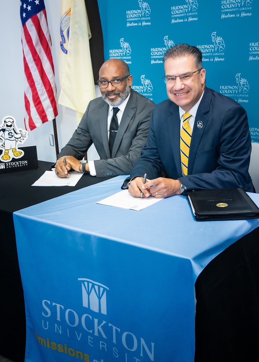 Hudson County Community College (HCCC) Vice President for Academic Affairs Dr. Darryl Jones (left) and Stockton University Provost and Vice President for Academic Affairs Dr. Michael A. Palladino.