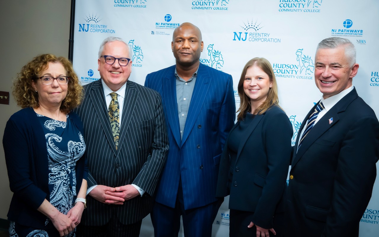 Hudson County Community College (HCCC) announced the launch of the second annual HCCC Summer Training Institute at a press conference.