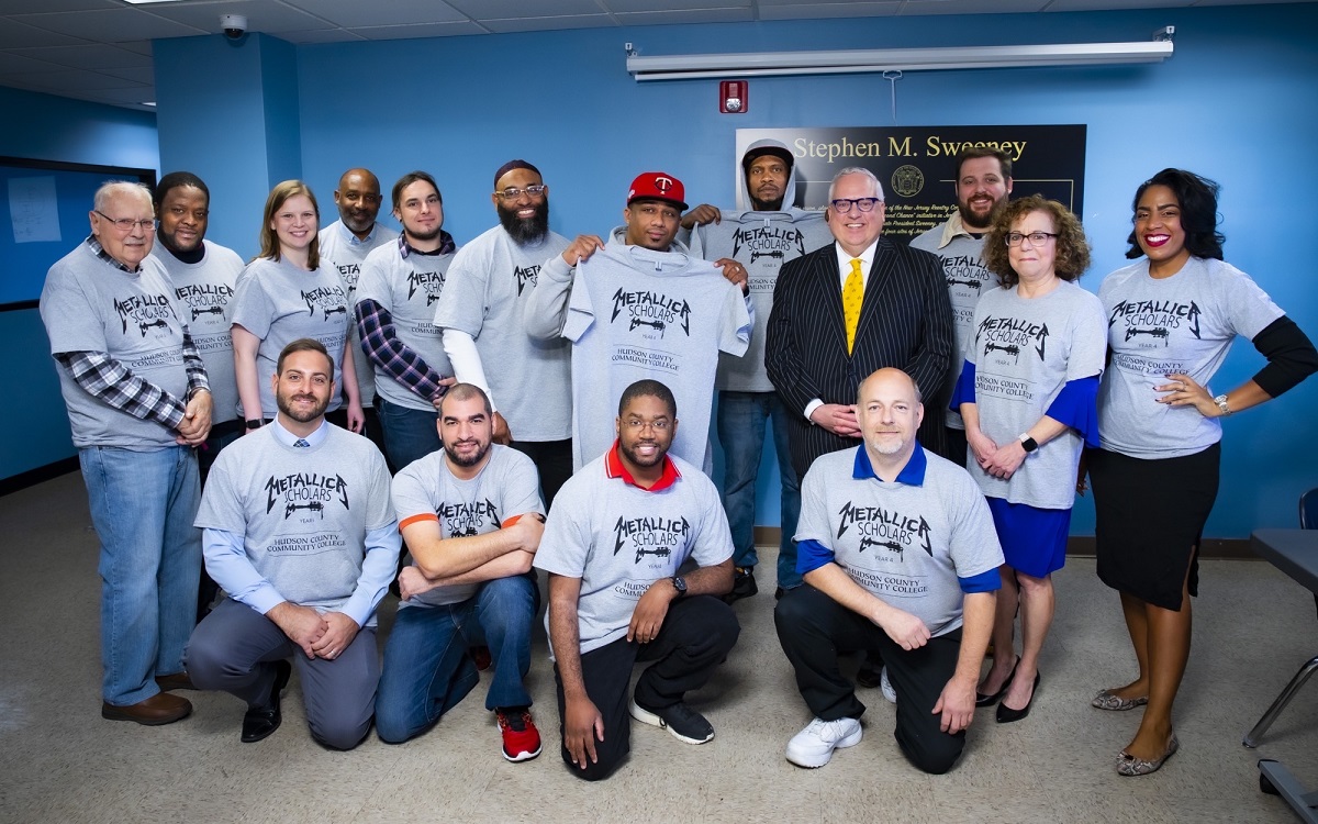 On Thursday, Nov. 2, Hudson County Community College (HCCC) and the New Jersey Reentry Corporation (NJRC) held a celebration recognizing previously incarcerated students who completed the Culinary Arts Hot Food Proficiency Certificate, and coursework for industry-recognized welding certification. Pictured with the welding students are HCCC President Dr. Christopher Reber (center row, second from right) and leaders from NJRC and the College.